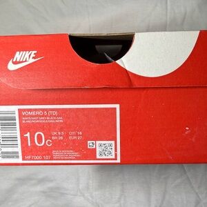 Nike Vomero 5 10 (TD)